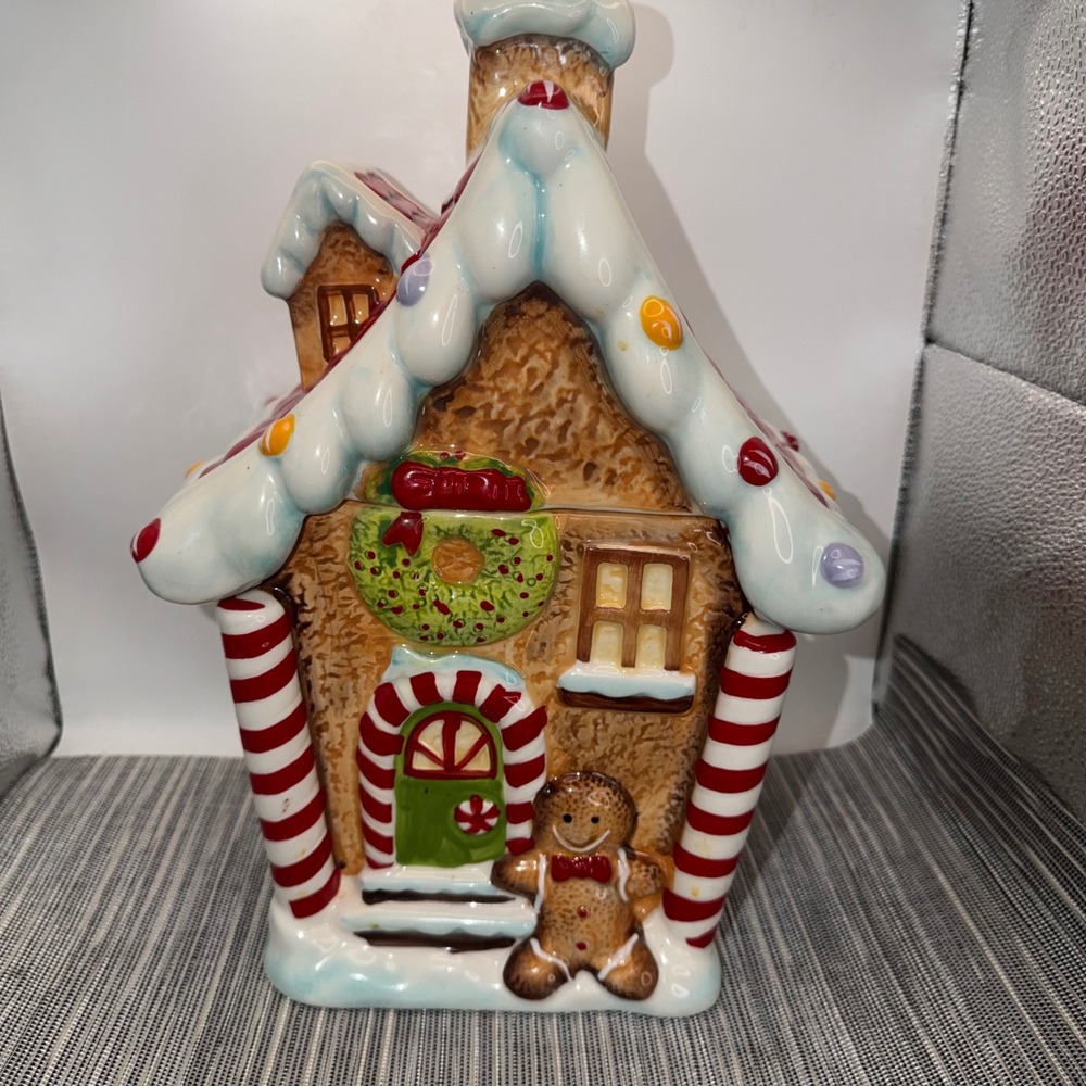 Vintage Gingerbread House Ceramic Cookie Jar Christmas Holiday Candy Cane Large
